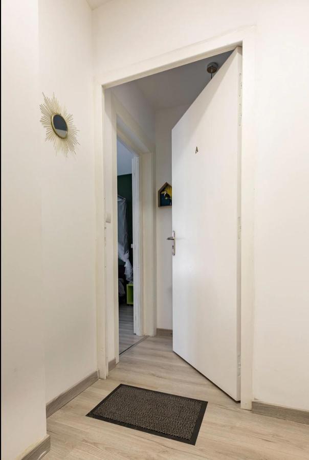 Apt A Africa, 30M2, Centre, Balcon ヴァランシエンヌ エクステリア 写真